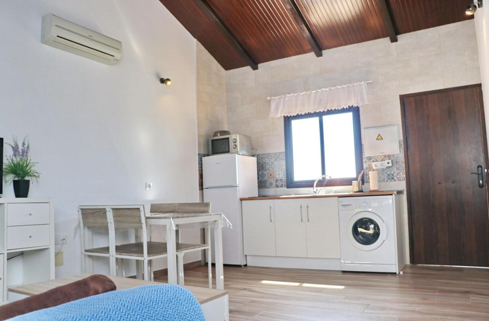 Bungalow Ramos II, con piscina compartida Conil De La Frontera Exterior foto